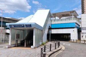 コスモスクエア駅